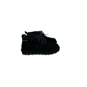 Bearpaw skye black suede lace up wide width chukka boots size 7